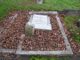 image of grave number 855821